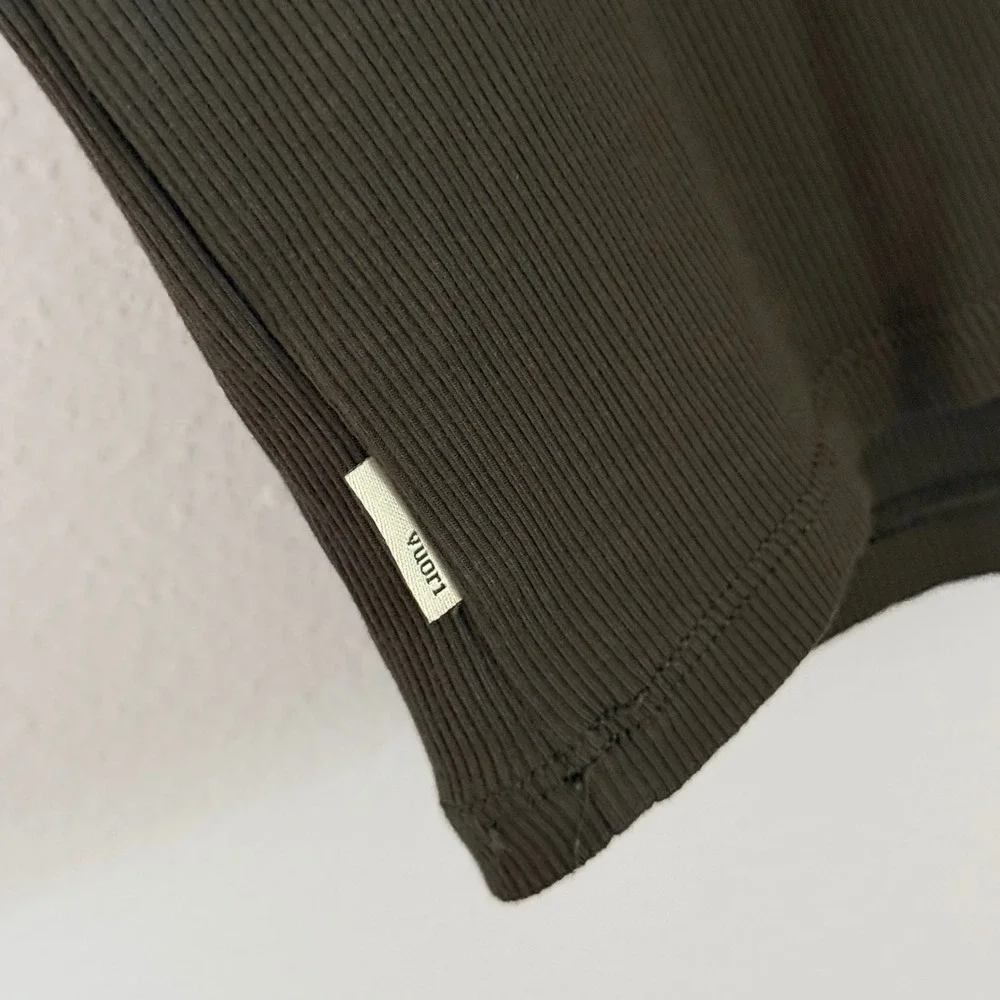 Vuori Ribbed Pose Square Neck Scoop Back Short Sleeve Top Dark Oregano - Large - Picture 2 of 5